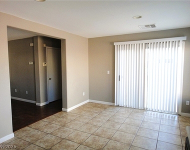 7989 Hilltop Windmill Street - Photo Thumbnail 5