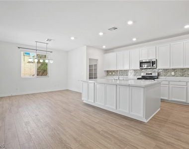 1118 Junipine Avenue - Photo Thumbnail 4