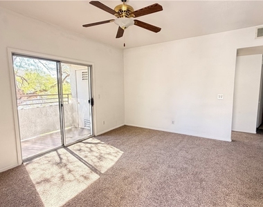 5655 E Sahara Avenue - Photo Thumbnail 4