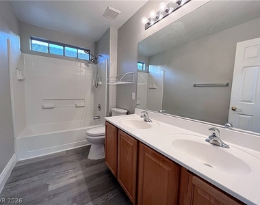 6259 Copper Light Street - Photo Thumbnail 14