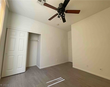 531 Curtin Court - Photo Thumbnail 14