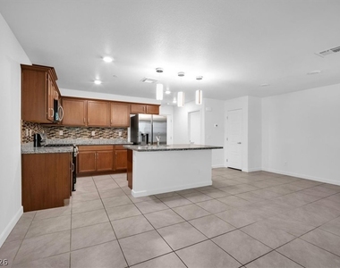 3622 Tripoli Cove - Photo Thumbnail 11