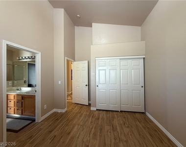 6405 Steamship Court - Photo Thumbnail 14