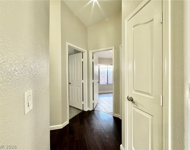 9358 Snow Flower Avenue - Photo Thumbnail 15