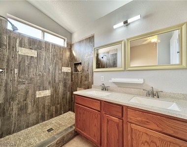 9358 Snow Flower Avenue - Photo Thumbnail 31
