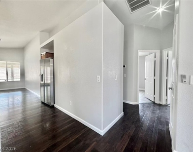 9358 Snow Flower Avenue - Photo Thumbnail 14