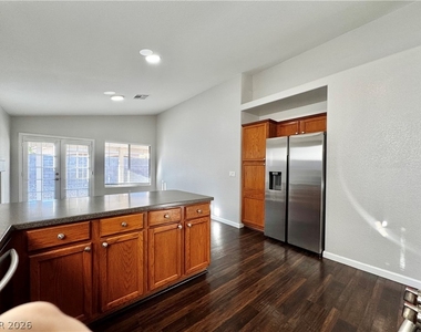 9358 Snow Flower Avenue - Photo Thumbnail 8