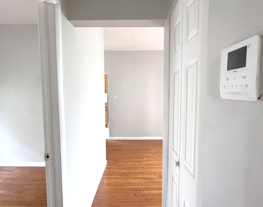 21-67 33rd Street - Photo Thumbnail 5