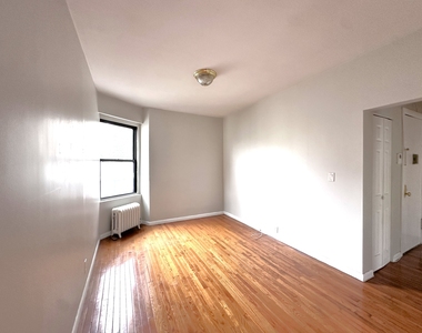 21-67 33rd Street - Photo Thumbnail 1