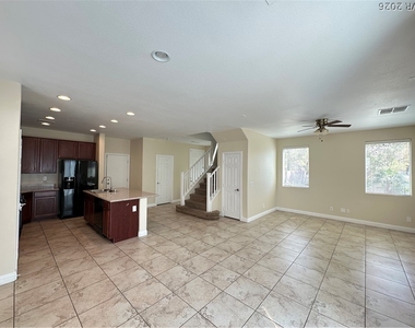 197 Spring Hollow Drive - Photo Thumbnail 4