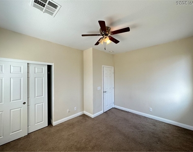 197 Spring Hollow Drive - Photo Thumbnail 14