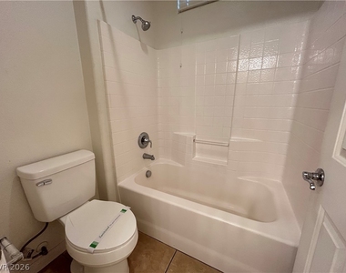 1030 Via Nandina Place - Photo Thumbnail 18