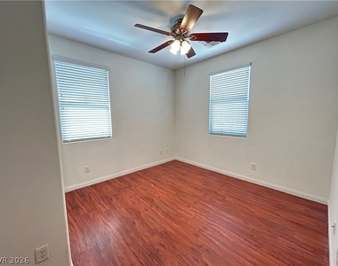 1030 Via Nandina Place - Photo Thumbnail 20