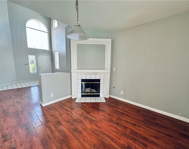 7216 Winding Creek Drive - Photo Thumbnail 8