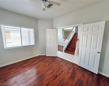 7216 Winding Creek Drive - Photo Thumbnail 13