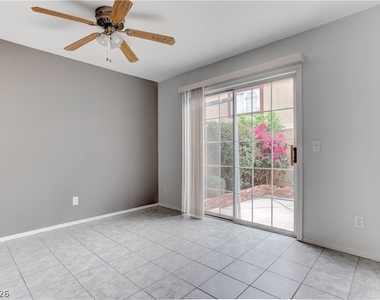 690 Ambling Gait Avenue - Photo Thumbnail 5