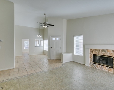 307 Cavalla Street - Photo Thumbnail 10