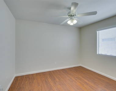 307 Cavalla Street - Photo Thumbnail 31