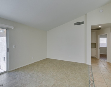 307 Cavalla Street - Photo Thumbnail 11