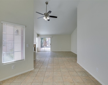 307 Cavalla Street - Photo Thumbnail 20