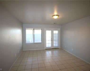 7868 Steamboat Springs Court - Photo Thumbnail 6