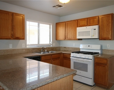 7868 Steamboat Springs Court - Photo Thumbnail 5