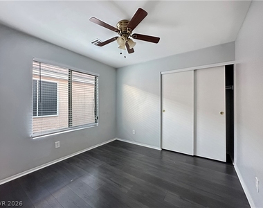 7868 Steamboat Springs Court - Photo Thumbnail 11