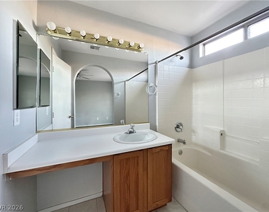 7868 Steamboat Springs Court - Photo Thumbnail 8