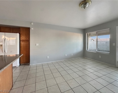 7868 Steamboat Springs Court - Photo Thumbnail 17