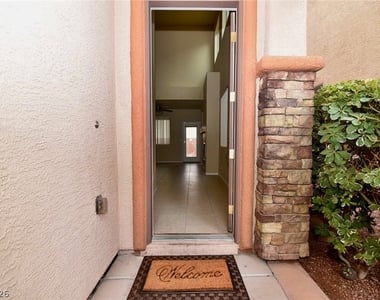 9067 Vintage Wine Avenue - Photo Thumbnail 2