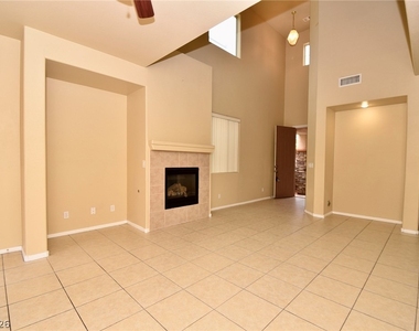 9067 Vintage Wine Avenue - Photo Thumbnail 6