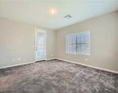 12165 Edgehurst Court - Photo Thumbnail 20