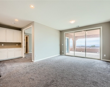 12165 Edgehurst Court - Photo Thumbnail 14