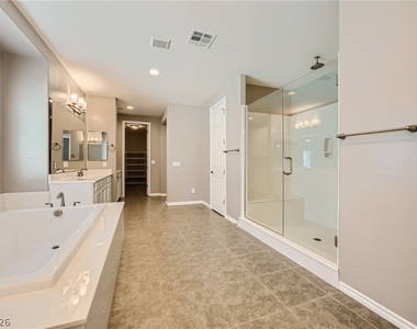 12165 Edgehurst Court - Photo Thumbnail 12