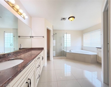 2019 Silverton Drive - Photo Thumbnail 19