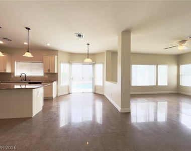 2019 Silverton Drive - Photo Thumbnail 9