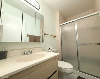 2126 Rawhide Street - Photo Thumbnail 16