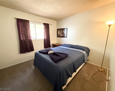 2126 Rawhide Street - Photo Thumbnail 11
