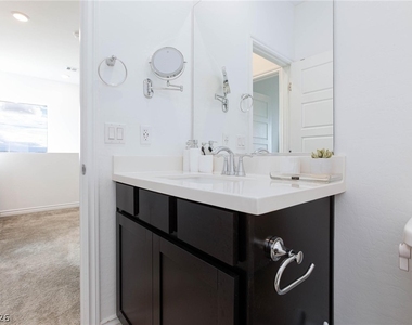 7792 Vino Vranec Court - Photo Thumbnail 29