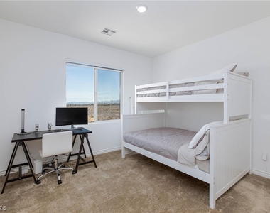 7792 Vino Vranec Court - Photo Thumbnail 30