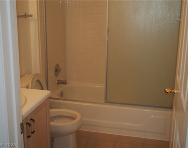 7724 Bauble Avenue - Photo Thumbnail 27
