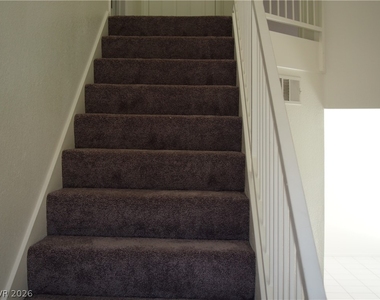 7724 Bauble Avenue - Photo Thumbnail 6