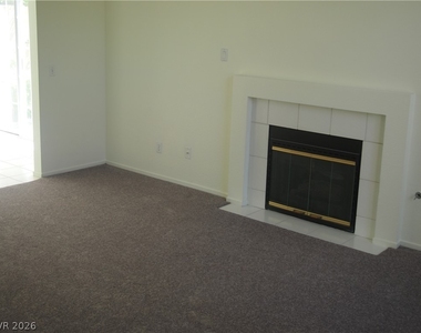 7724 Bauble Avenue - Photo Thumbnail 3