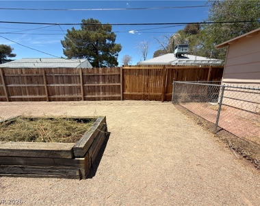 524 Hopi Place - Photo Thumbnail 19