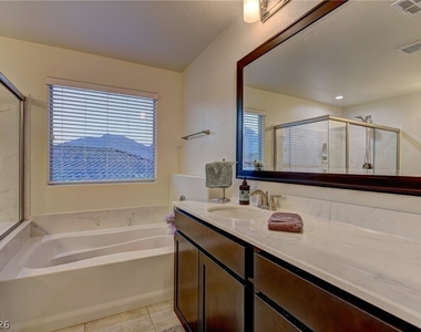 426 Port Reggio Street - Photo Thumbnail 19