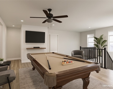 426 Port Reggio Street - Photo Thumbnail 10