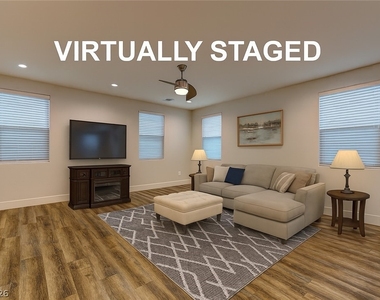 426 Port Reggio Street - Photo Thumbnail 6
