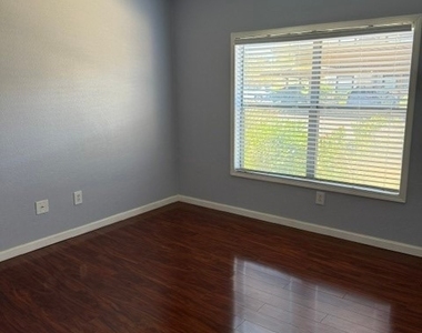 45 Maleena Mesa Street - Photo Thumbnail 2