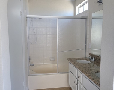 8428 Oyster Drive - Photo Thumbnail 16