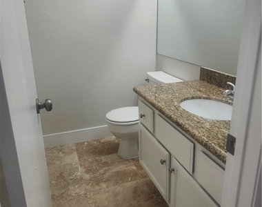 8428 Oyster Drive - Photo Thumbnail 3